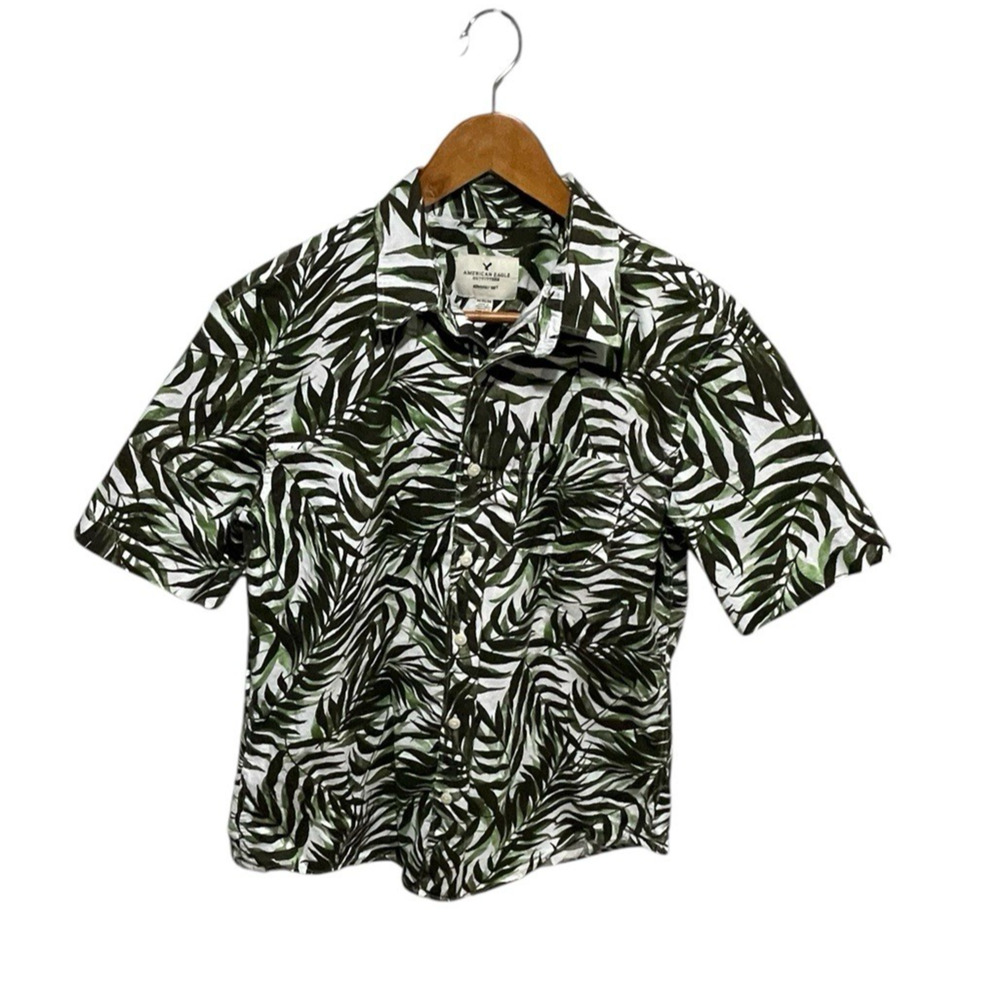 American Eagle Seriously Soft Short Sleeve Men's Medium Palm Tree Print Hawaiian